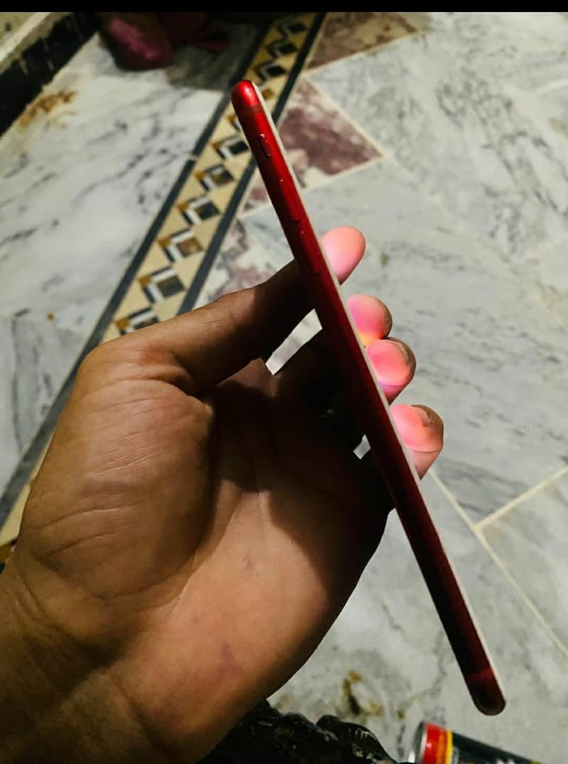 Apple iPhone 7 Plus 1