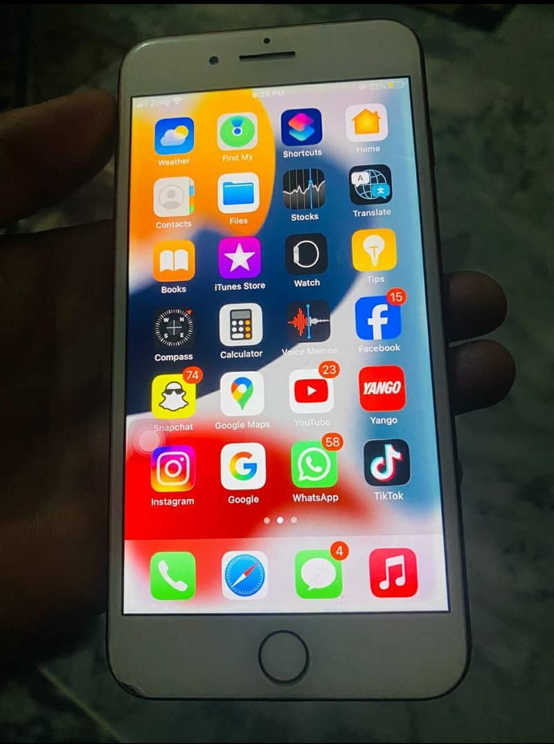 Apple iPhone 7 Plus 5