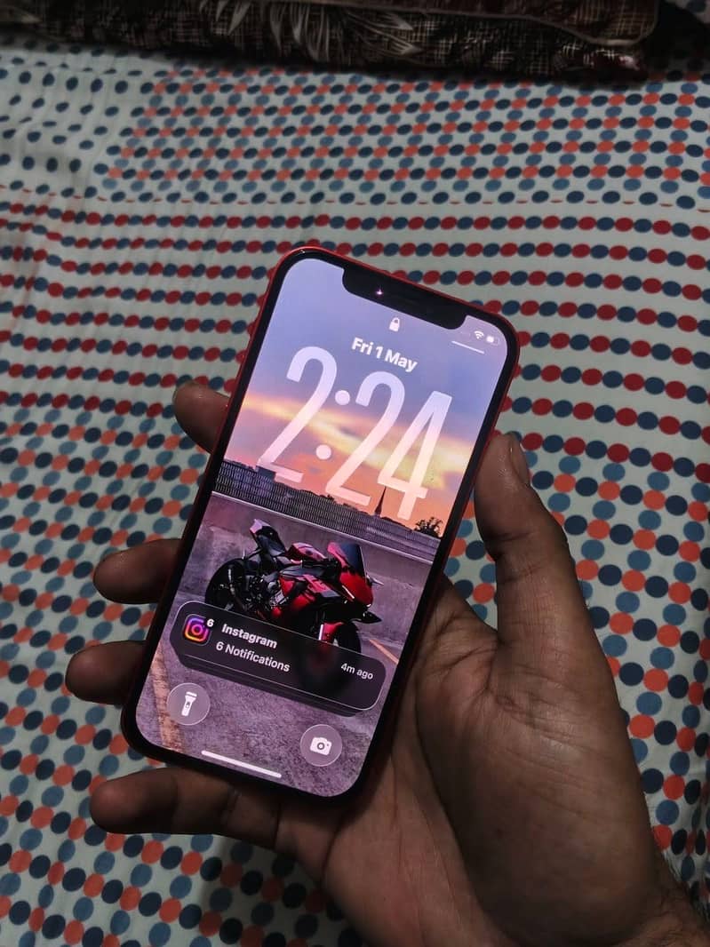 Iphone 12 read description 3