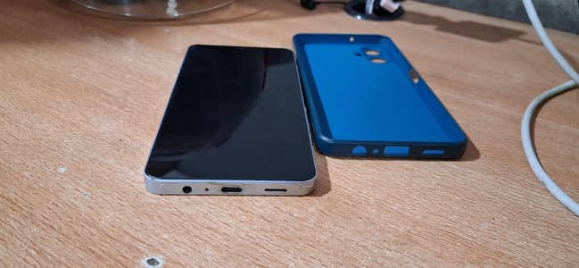 Samsung Mobile A06 4/64