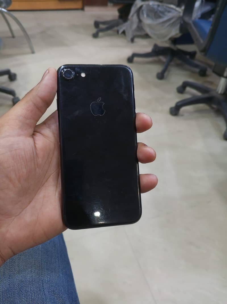 Apple iPhone 7 6