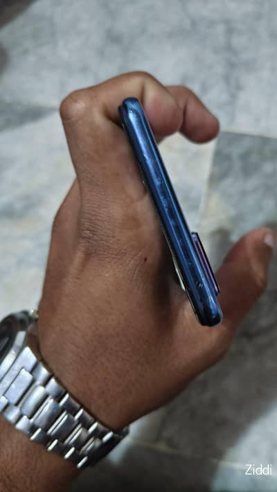 Vivo V21e