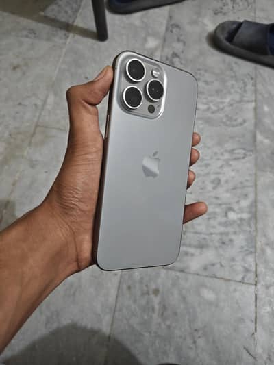 Apple iPhone 15 Pro Max