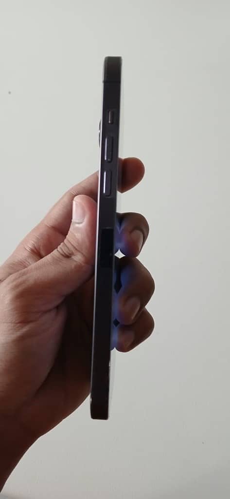 Apple iPhone 14 Pro Max 1