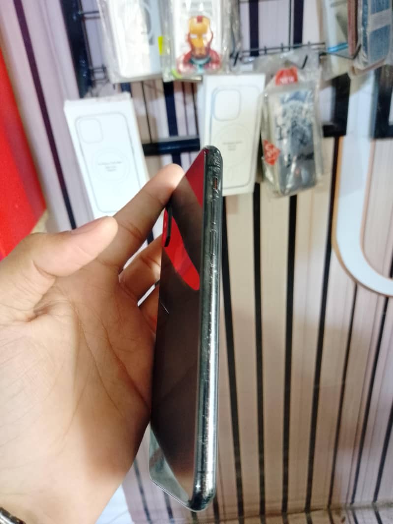 Apple iPhone X 2