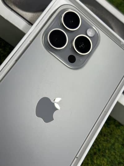 Apple iPhone 15 Pro Max dual sim pta approved