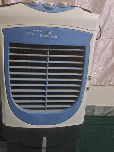 Keep It Cool: Mint Condition Air Cooler Up for Grabs