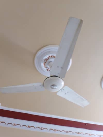 3 celling fans on sale in used condition all good working