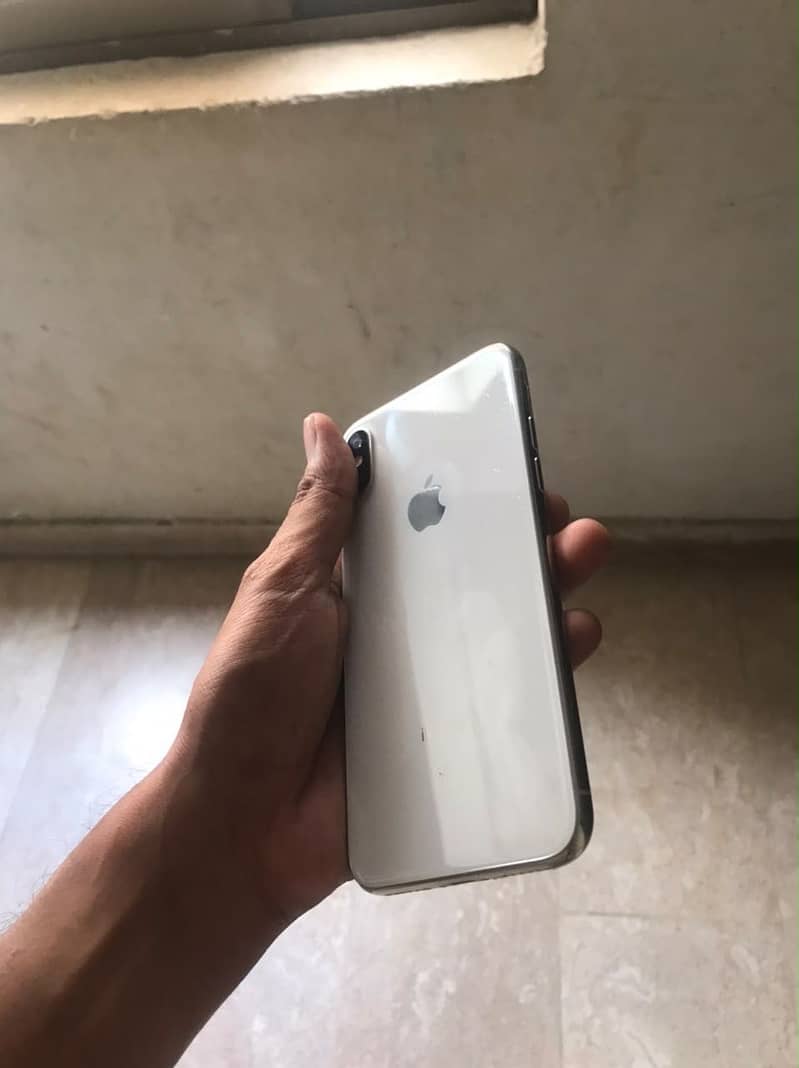 Apple iPhone X 1