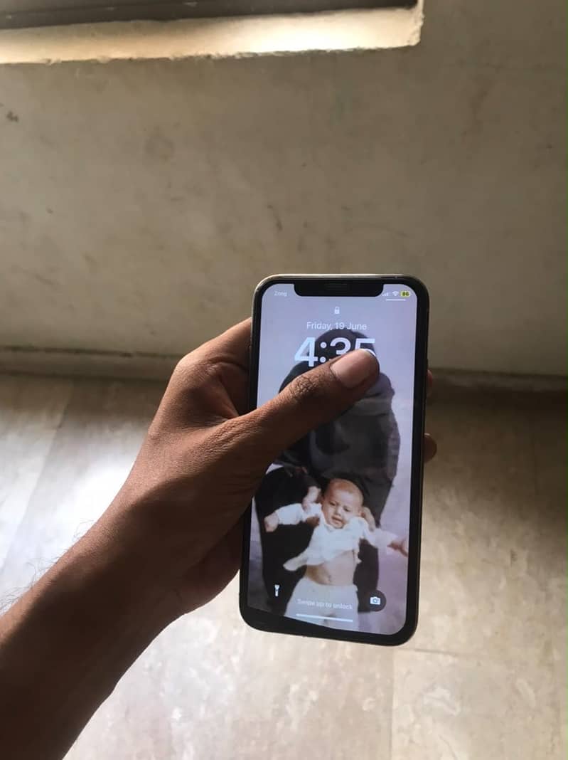 Apple iPhone X 2