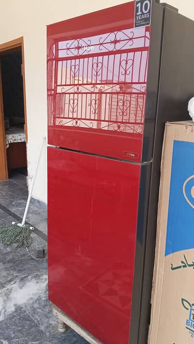 Haier Refrigerator HRF-306