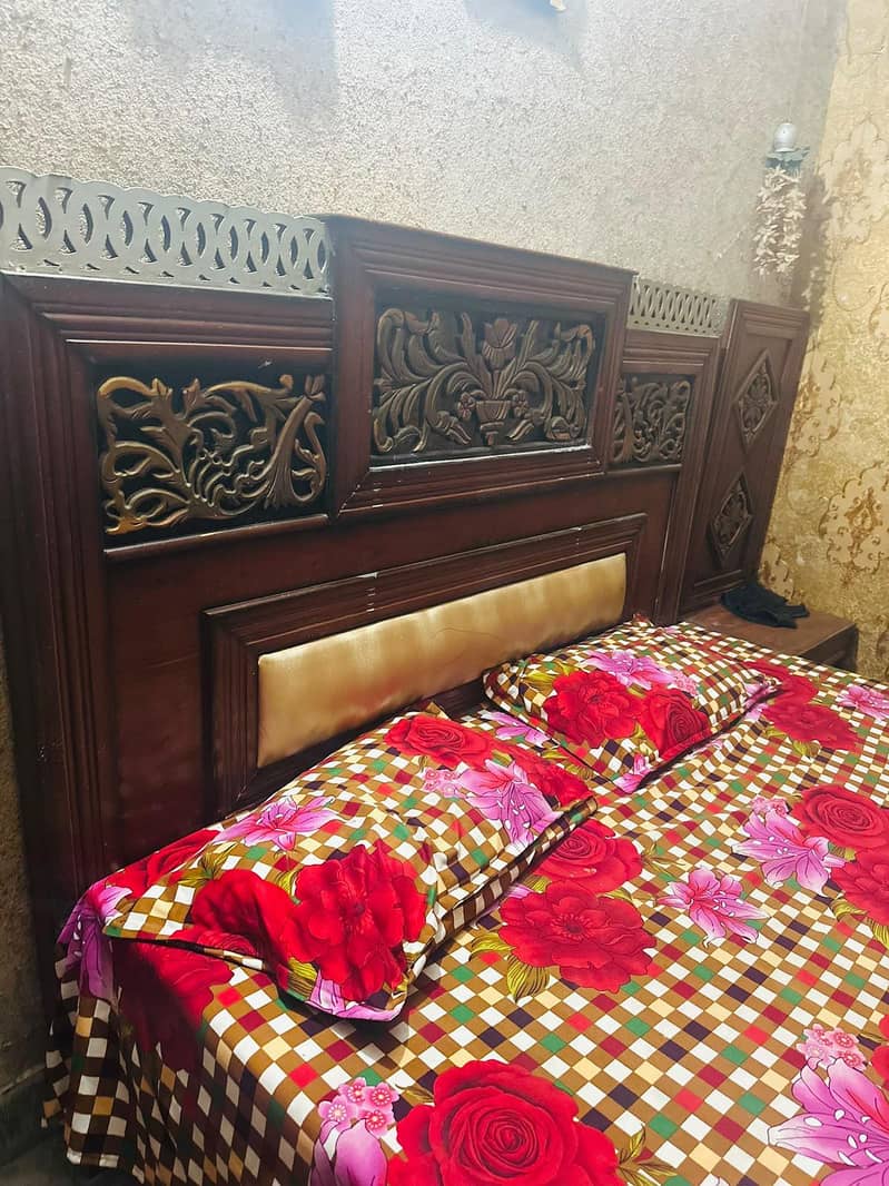 king bed 0
