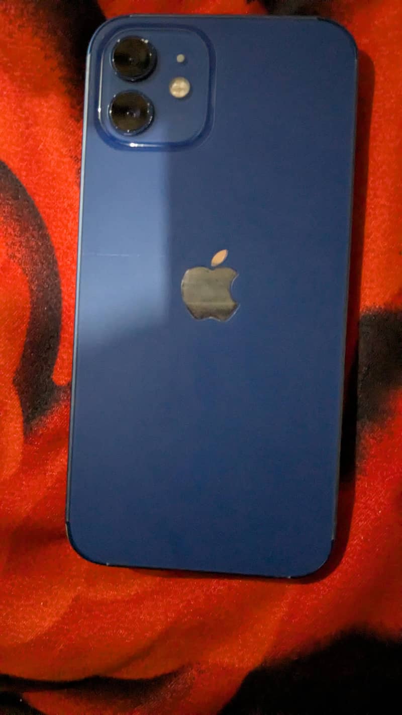 Apple iPhone 12 6