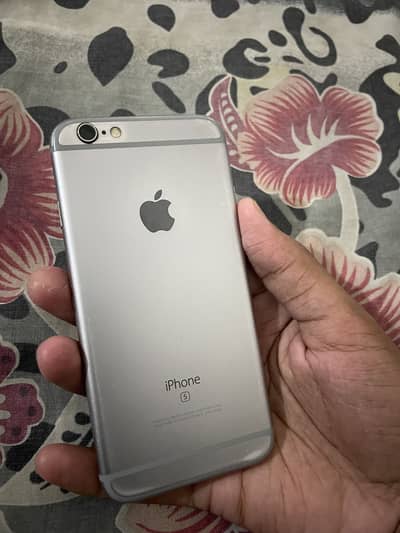 Apple iPhone 6S