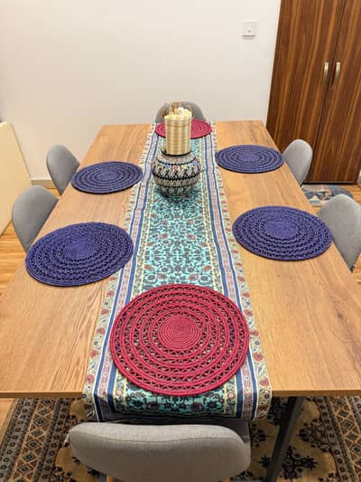 Interwood 6 person dining table.