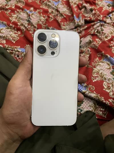 Apple iPhone 13 Pro