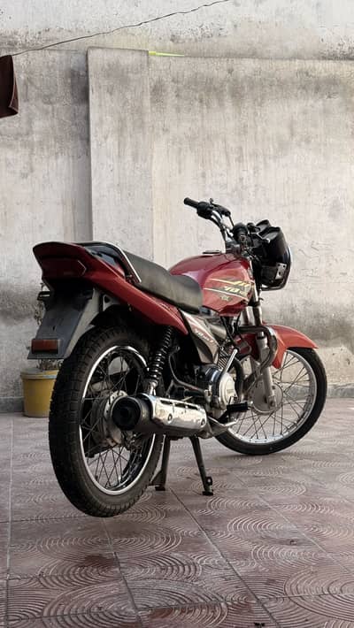 Yamaha YB125Z