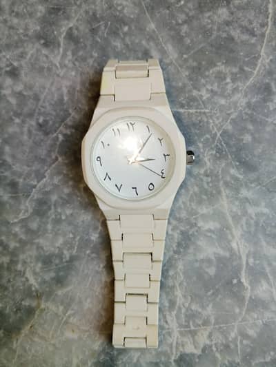 Premium Minimalist All-White Arabic Aura Watch (10/10 Condition)