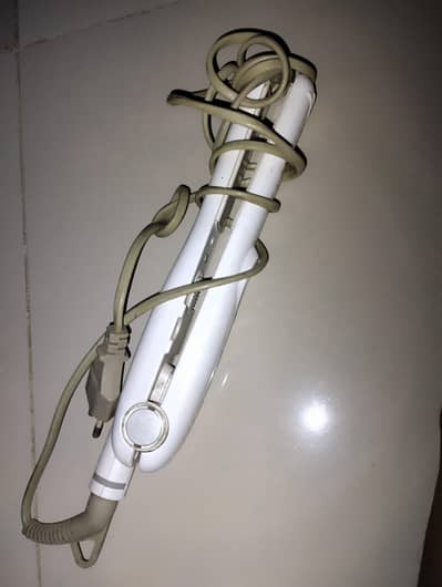 Hair straightener