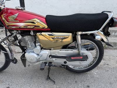 Honda CG 125 self start gold edition