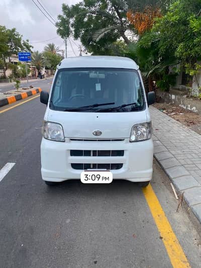 Daihatsu Hijet 2013