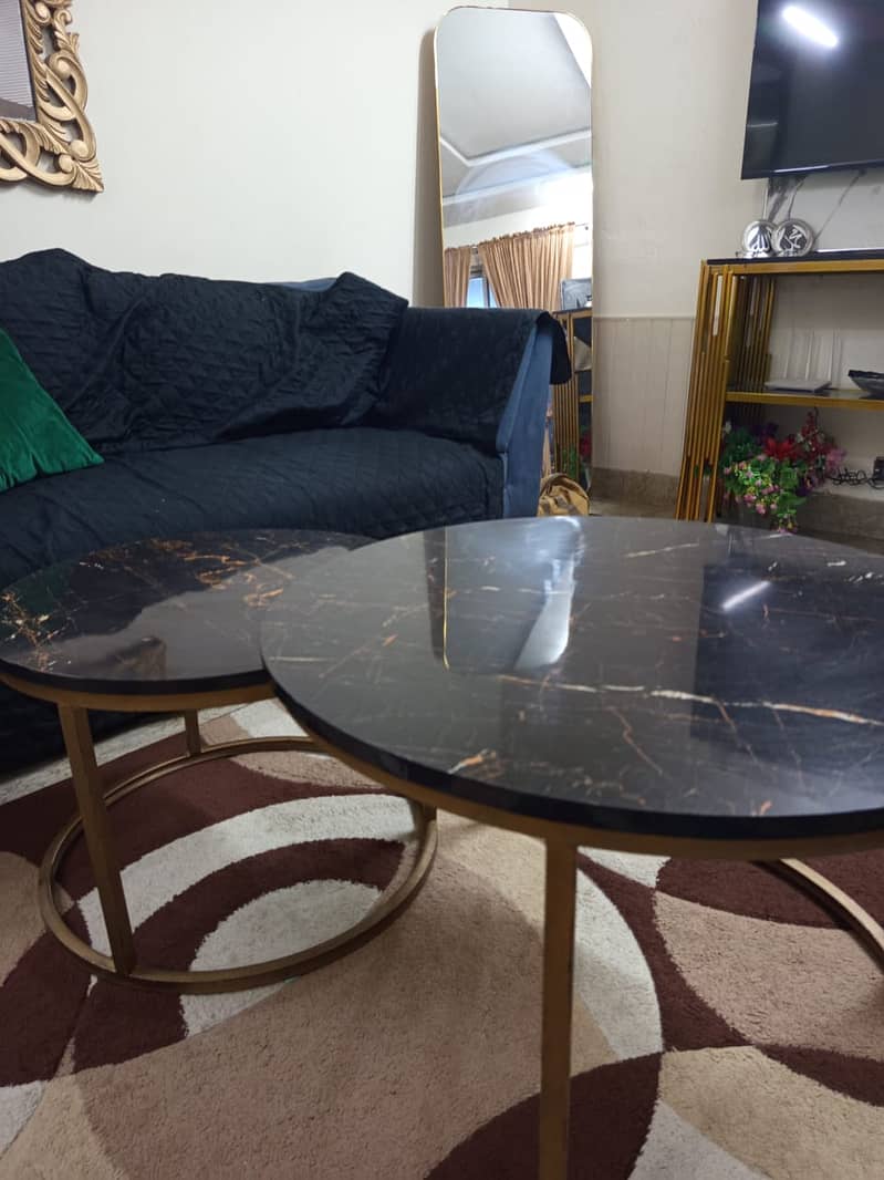 table good condition 5