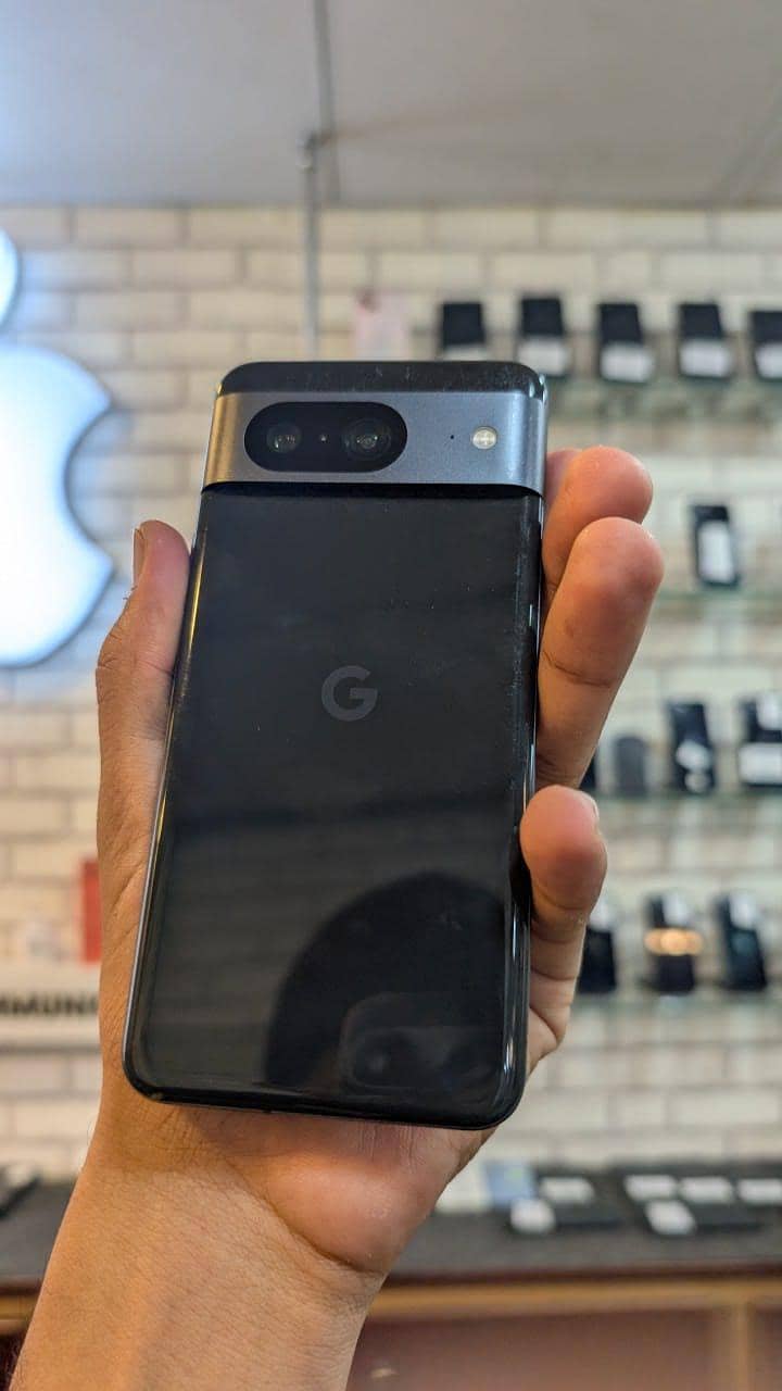 Google Pixel 8 0