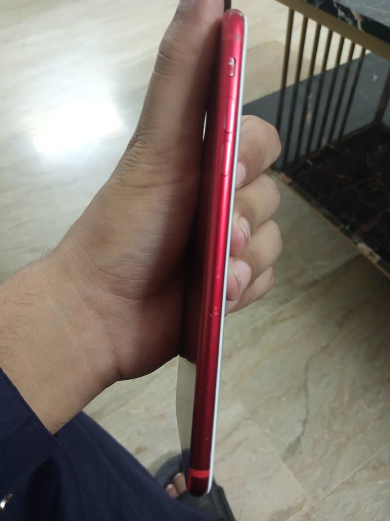 Apple iPhone 7 Plus 2