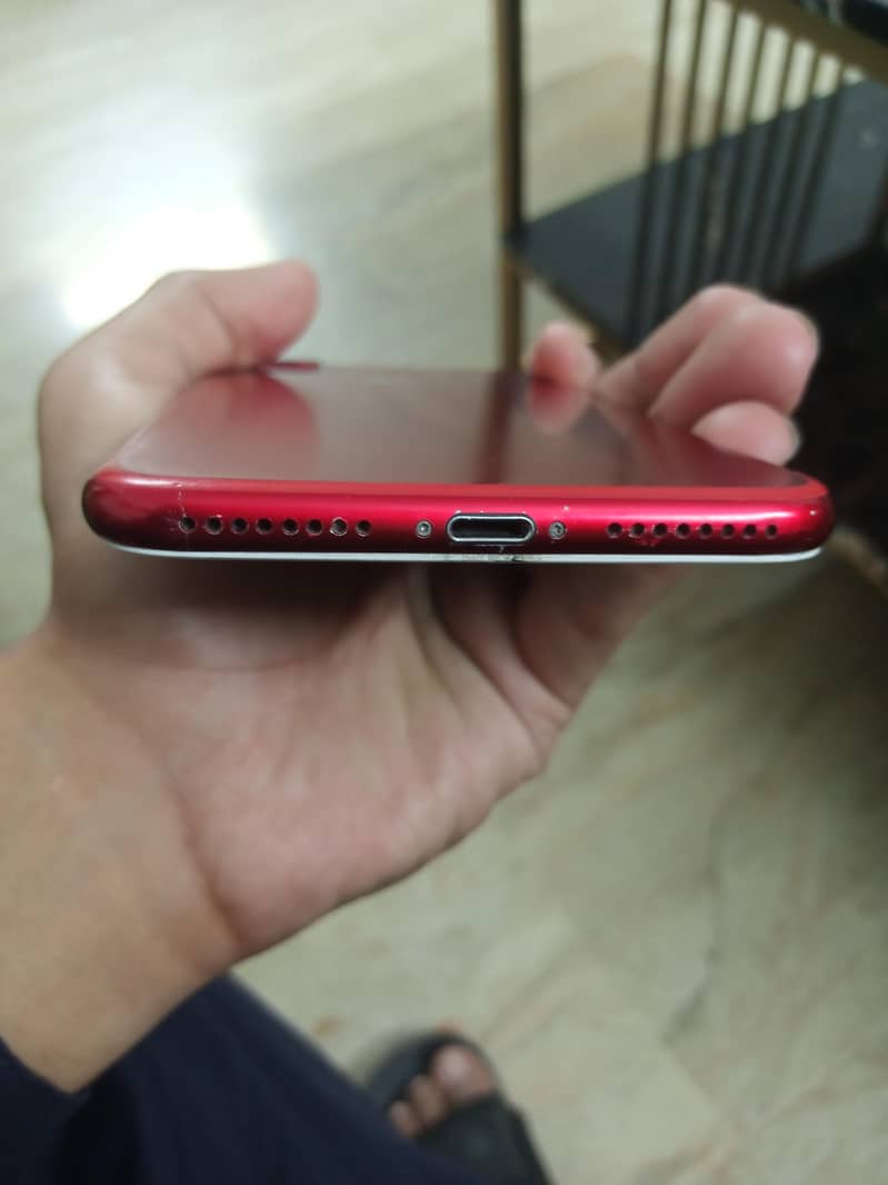 Apple iPhone 7 Plus 3