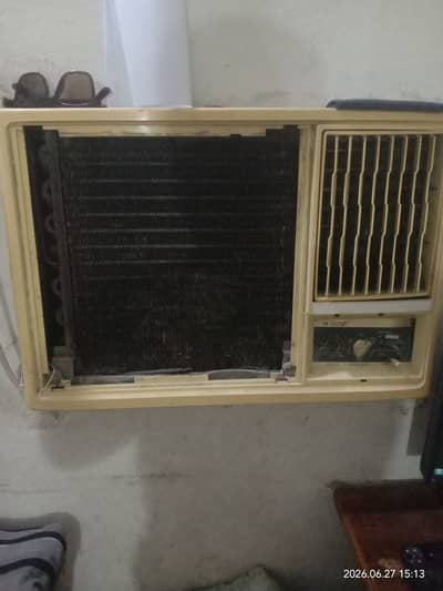 General 1.5 ton window AC Japan