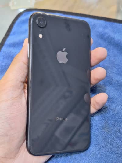 Apple iPhone XR