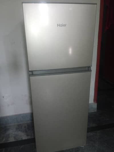 Haier HRF -186 Refrigerator