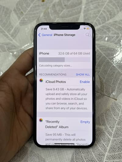 iPhone X