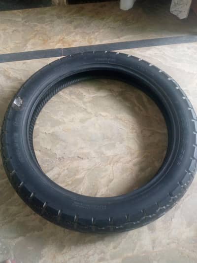 150cc Tubeless tire 9 10 condition