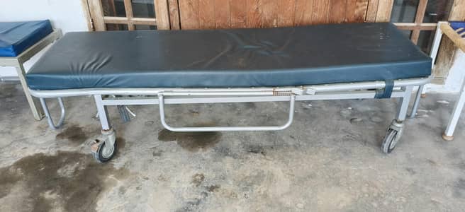 stretcher for Bolan