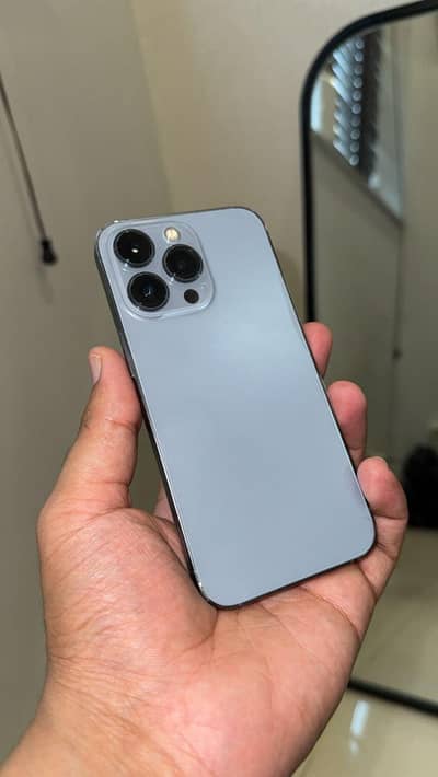 Apple iPhone 13 Pro