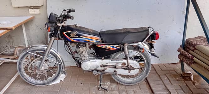 Honda CG 125 2018 Model Hyd Rgstd