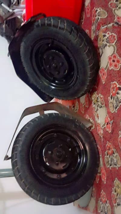 Scooter tyres