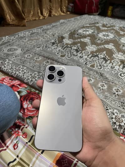Apple iPhone 15 Pro Max