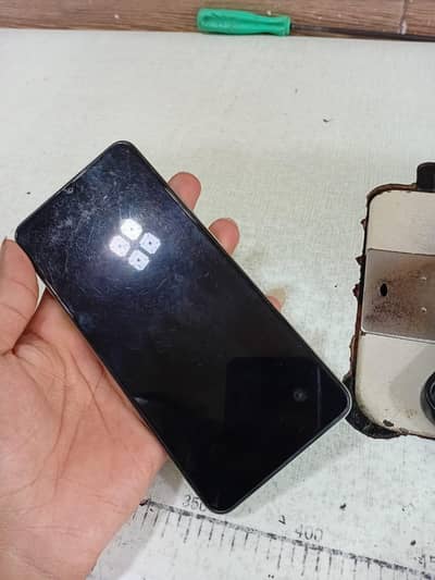 Realme C63