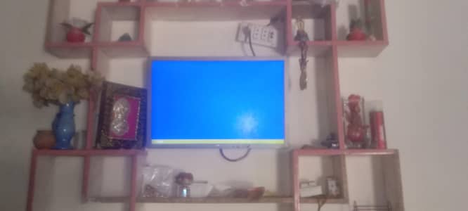 LED's for sale 22" and 26" dono ki price