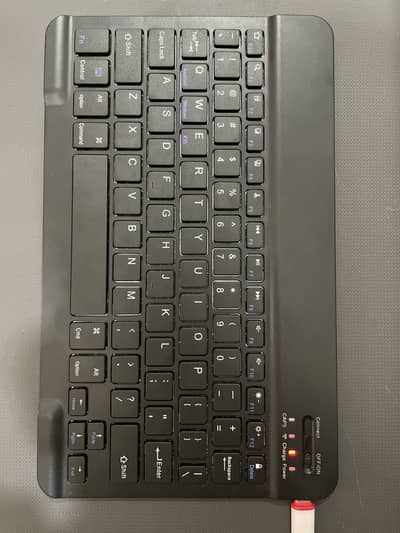 Wireless Bluetooth keyboard mini