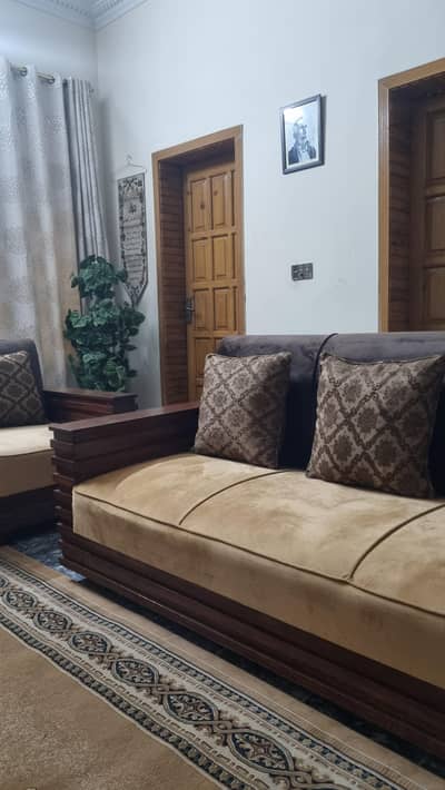 Wooden finishing 7 seater sofa set with a couch