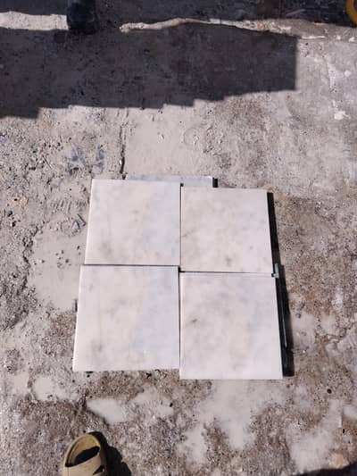 200 feet zeyarat white marble with golden crystal available