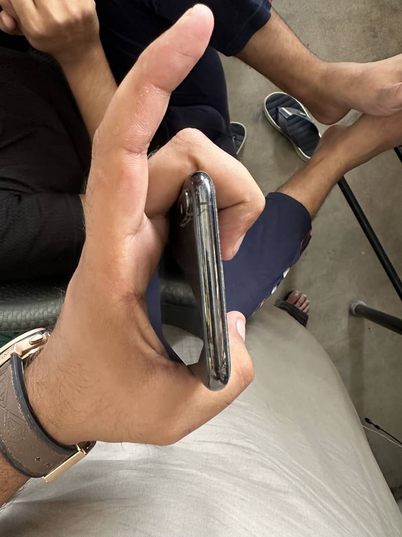 xs max 1