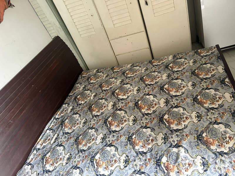 king size bed 2