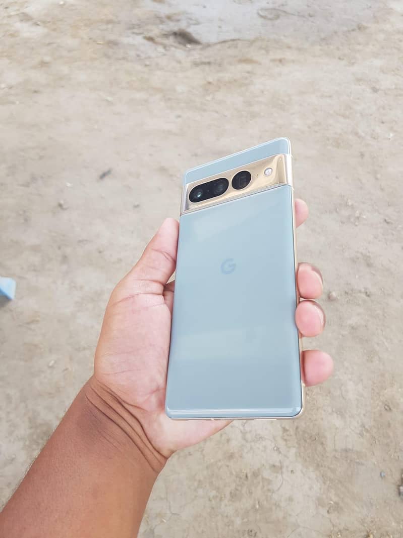 Google Pixel 7 Pro 6