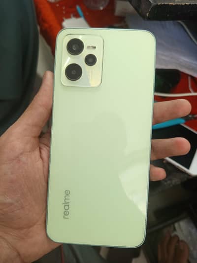 Realme C35