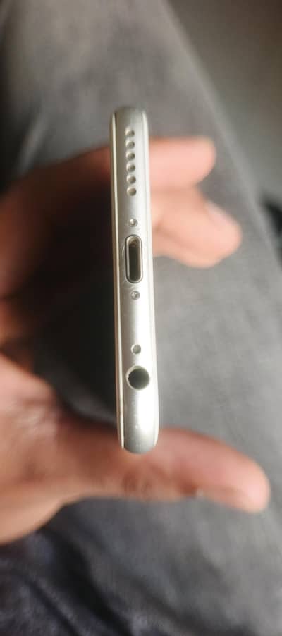 Apple iPhone 6