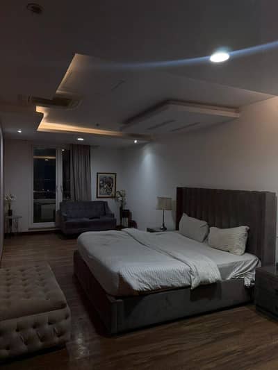 Gold crest luxury apartment